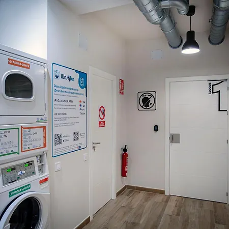 Hostal Dos Estaciones - Free Towels, Coffee & Tea, Remote Check-in *