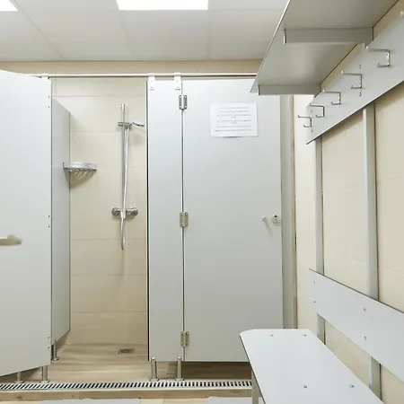 Dos Estaciones - Free Towels, Coffee & Tea, Remote Check-in Hostal *